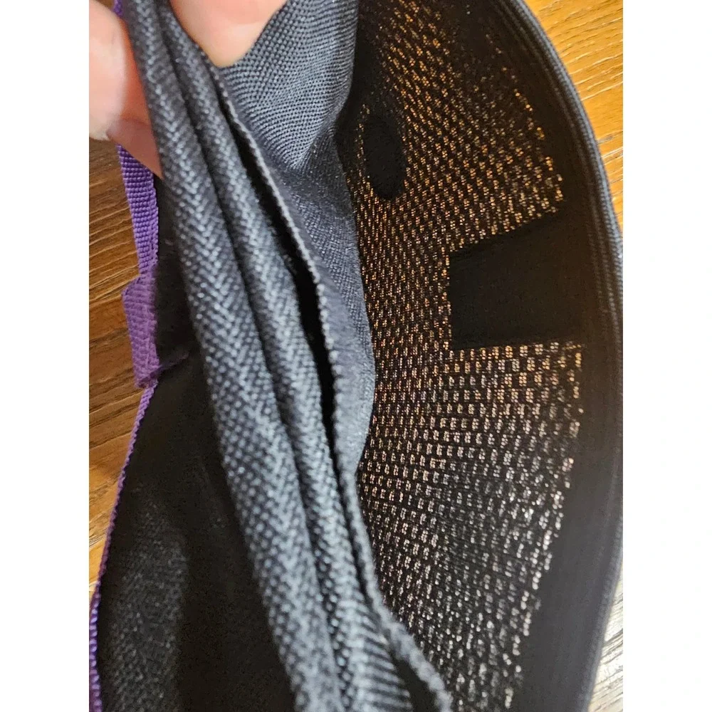 Running Buddy Buddy Pouch Magnetic Beltless Running Pouch Black Purple Trim